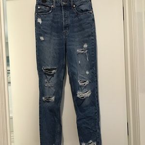 Divided jeans
